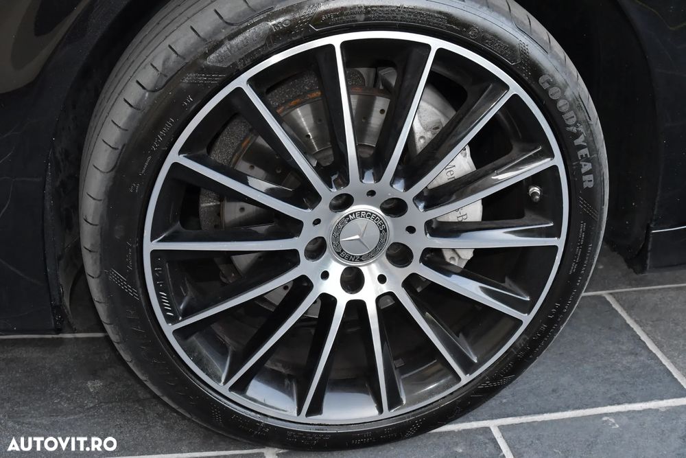 Mercedes-Benz C 220 d 4Matic T 7G-TRONIC AMG Line - 16