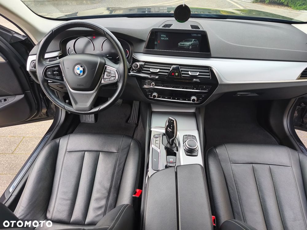 BMW Seria 5 - 21