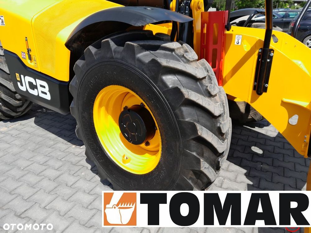 JCB 540-200 2023r - 20