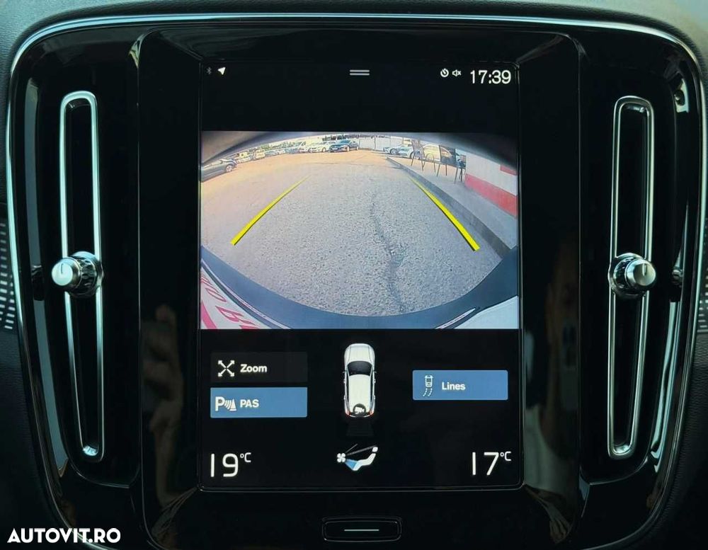 Volvo XC 40 Recharge T5 Twin Engine AT7 R-Design - 27