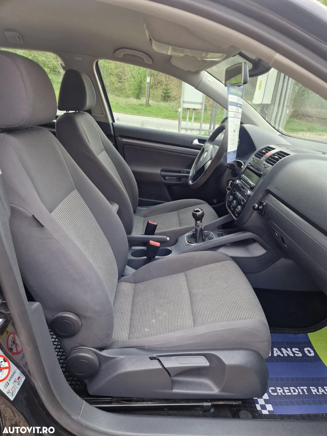 Volkswagen Golf 1.9 TDI BlueMotion Comfortline - 7