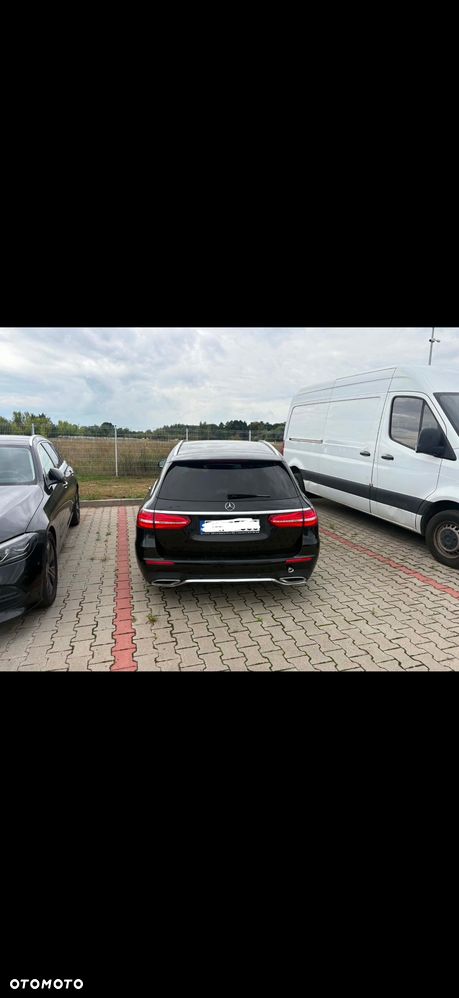 Mercedes-Benz Klasa E 200 d 9G-TRONIC - 3