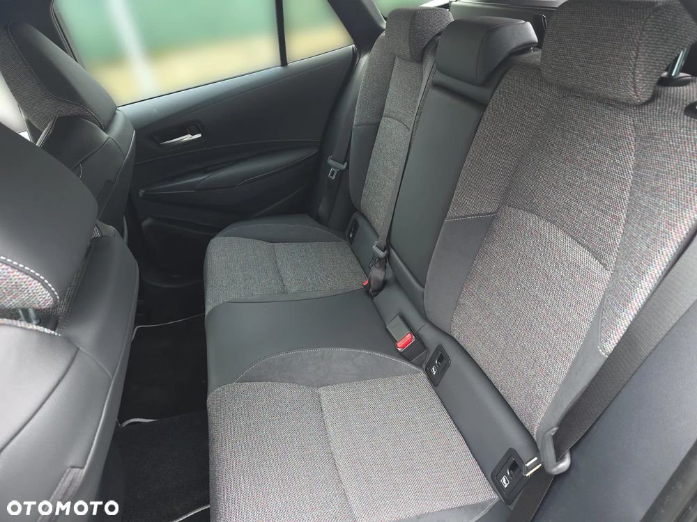 Toyota Corolla 1.8 Hybrid Style - 13