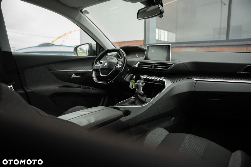 Peugeot 5008 BlueHDi 130 Active - 29