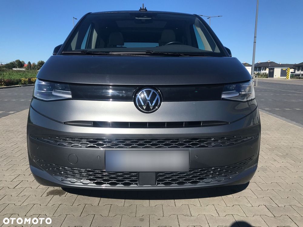 Volkswagen Multivan - 14