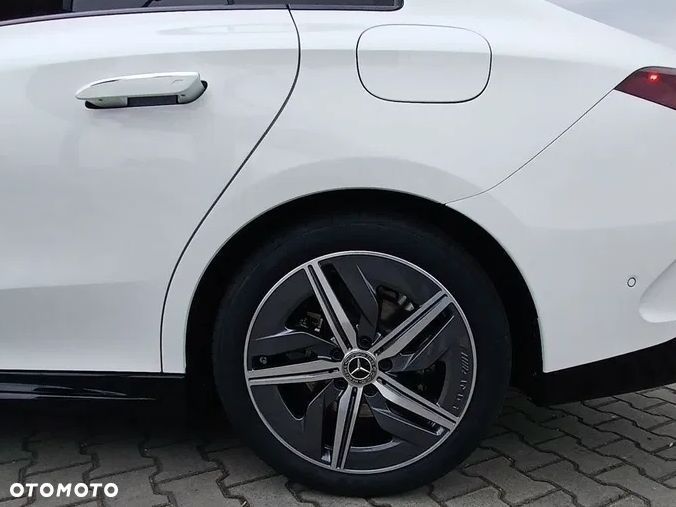 Mercedes-Benz CLA 200 mHEV 8G-DCT - 17