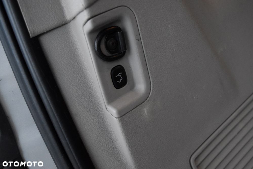 Jeep Commander 3.0 CRD DPF Automatik Overland - 32