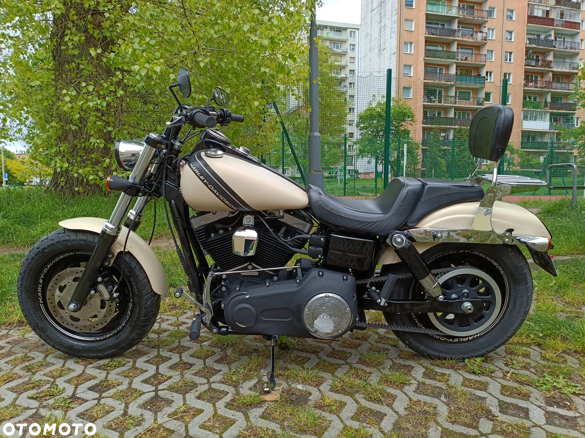 Harley-Davidson Dyna Fat Bob - 27