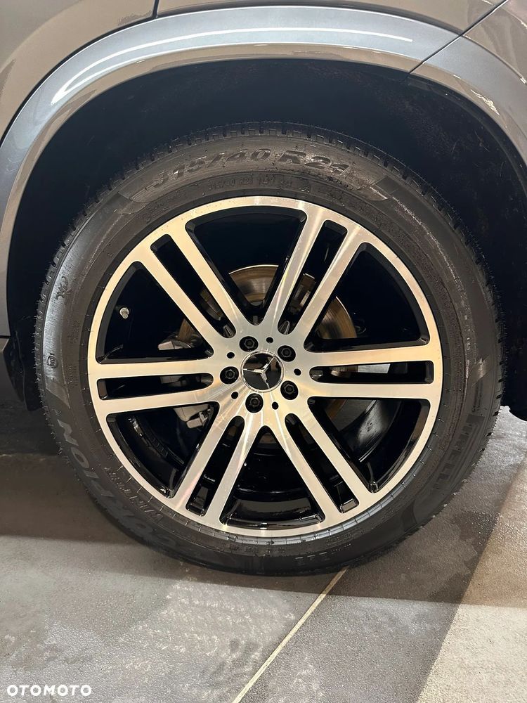 Mercedes-Benz GLE - 27