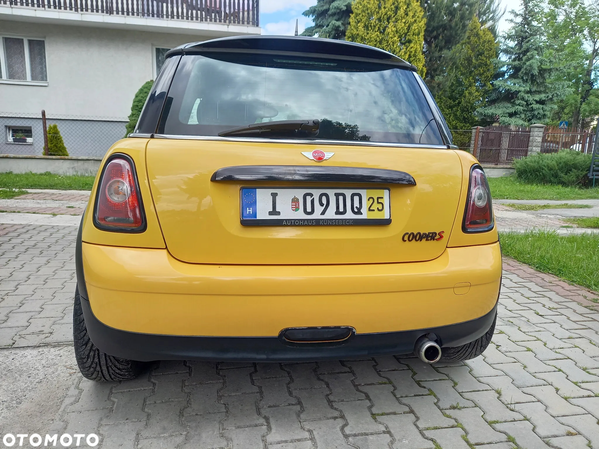 MINI Cooper 50 Mayfair - 11