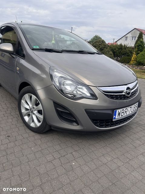 Opel Corsa 1.2 16V Edition / Active - 2