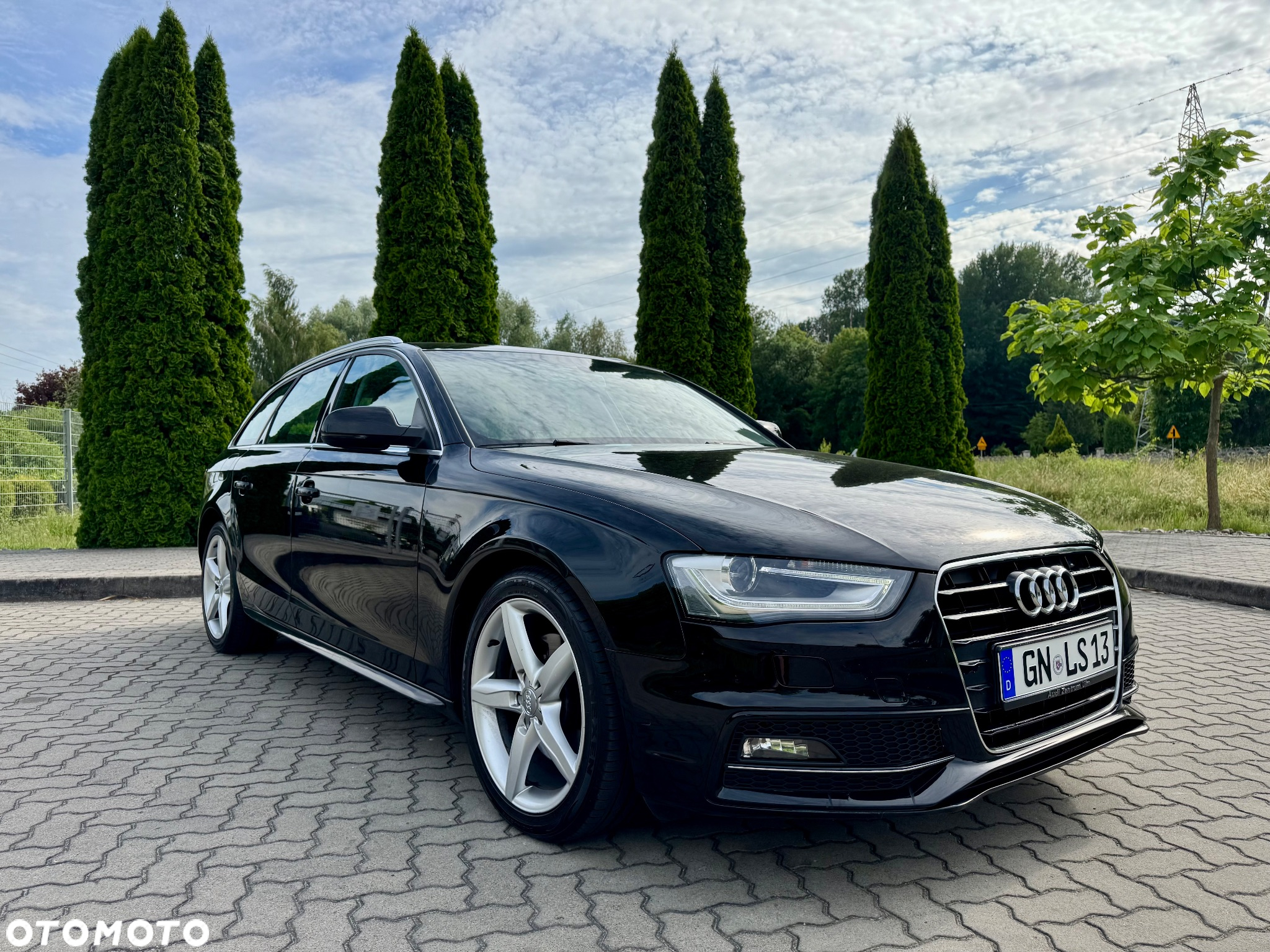 Audi A4 Avant 2.0 TDI DPF clean diesel S line Sportpaket - 3