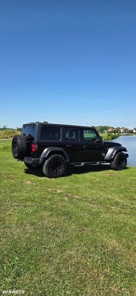 Jeep Wrangler - 13