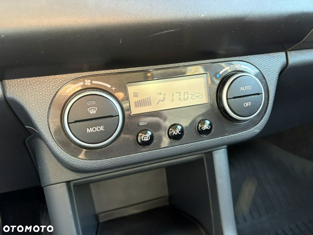 Suzuki Swift 1.3 Club dance - 23