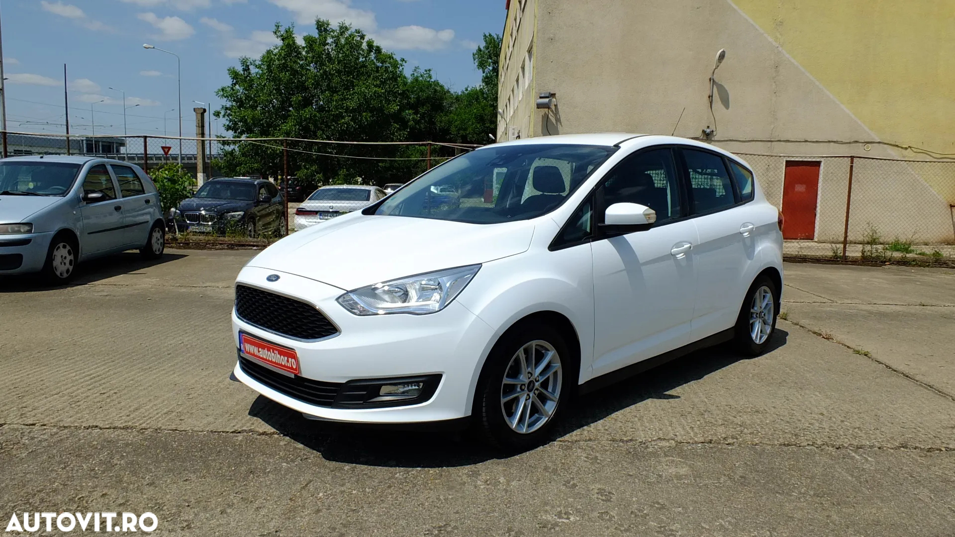 Ford C-Max 1.5 TDCi Start-Stop-System Aut. Business Edition - 7