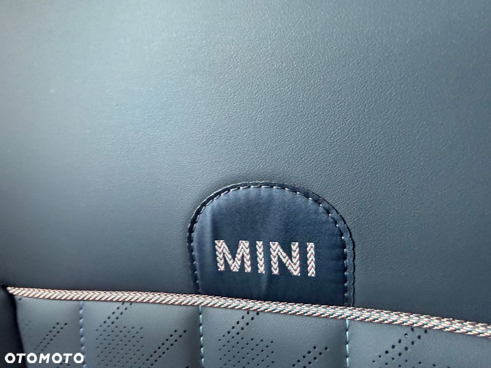 MINI Cooper C Linia Favoured - 36