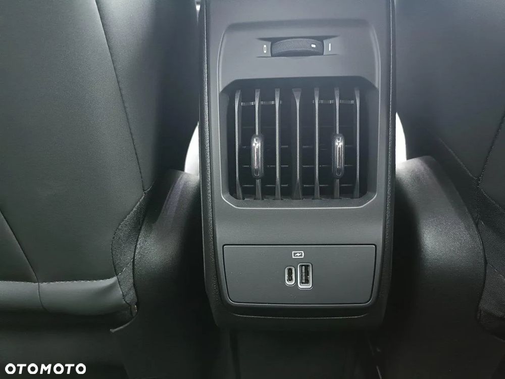 Alfa Romeo Tonale 1.5 T4 GSE mHEV TI DCT - 29