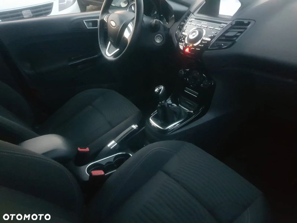 Ford Fiesta 1.0 EcoBoost Start-Stop ST-LINE - 34