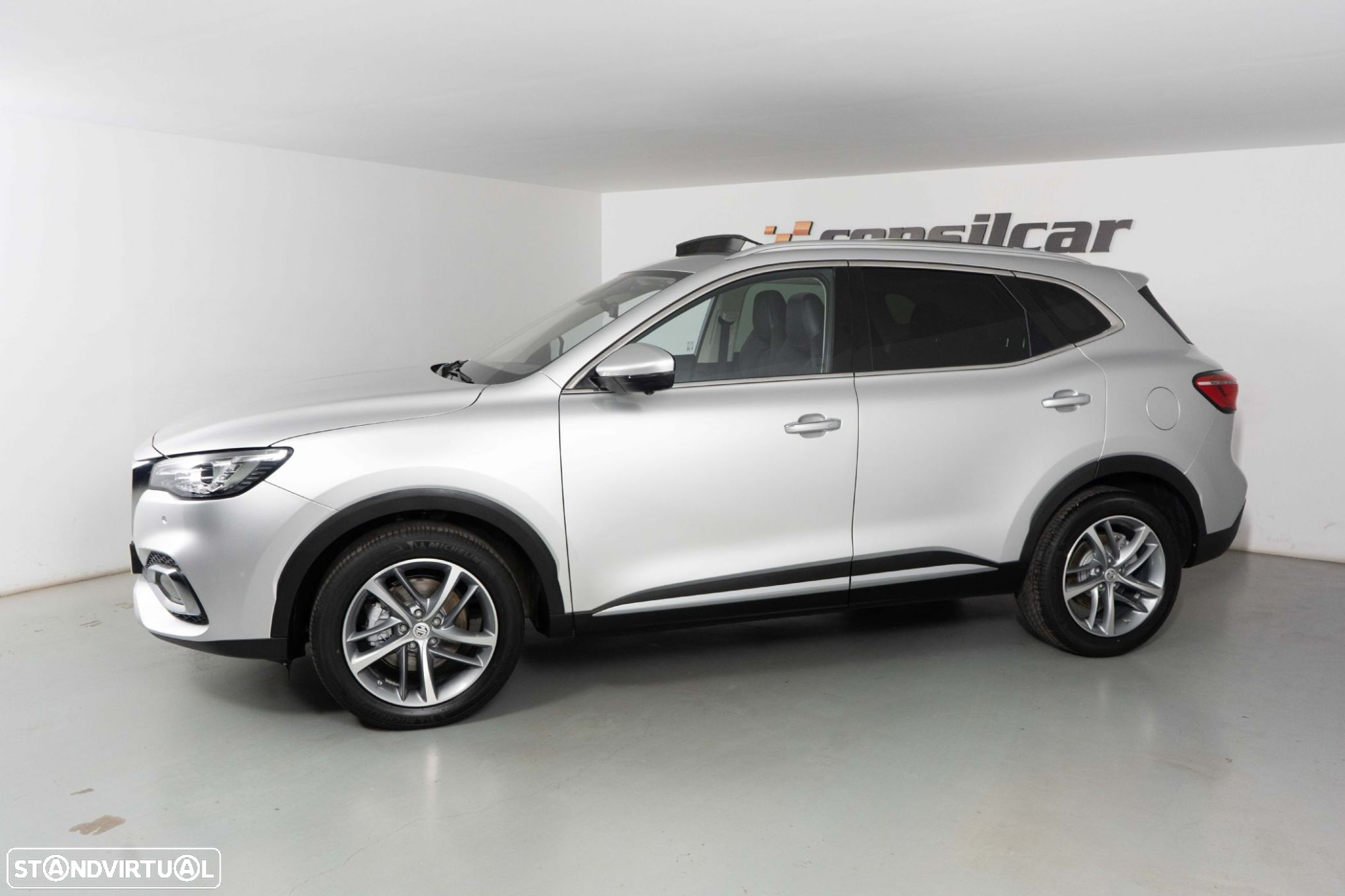 MG EHS 1.5 T-GDI Plug-in Hybrid Luxury - 6