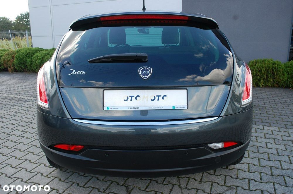 Lancia Delta - 13