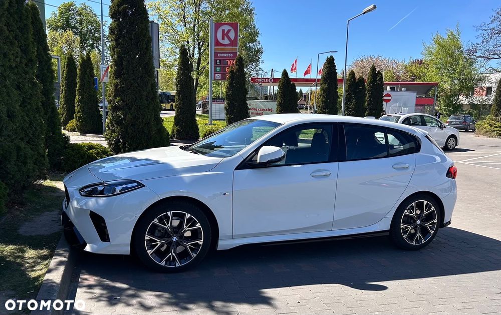 BMW Seria 1 - 16