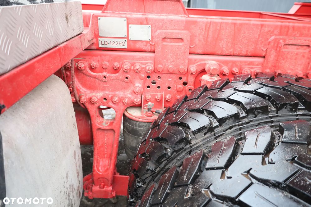 Mercedes-Benz Arocs 3253 8x4 - 12