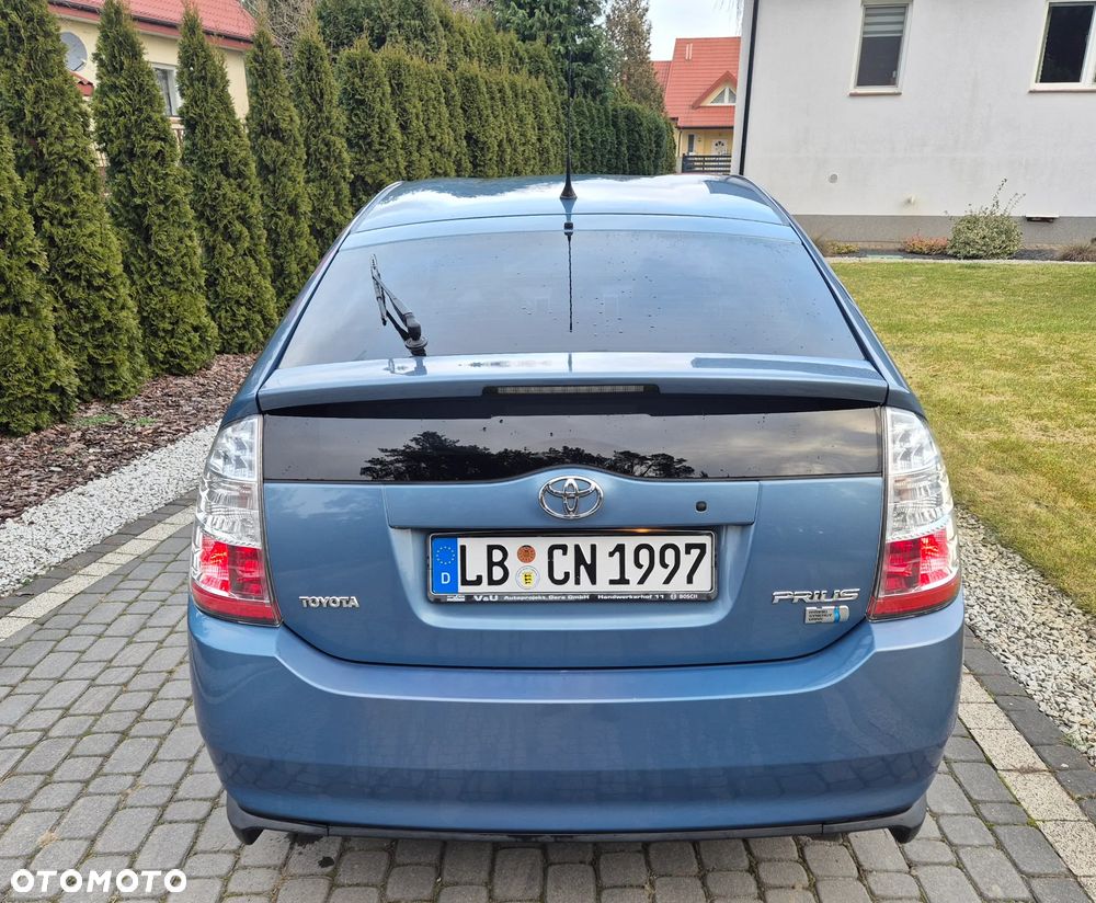 Toyota Prius 1.5 VVT-i Sol - 6