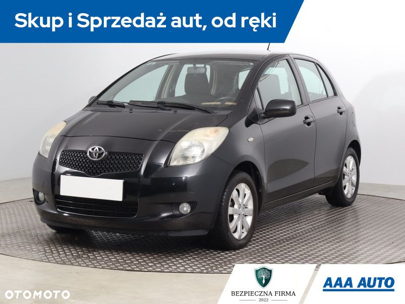 Toyota Yaris - 2