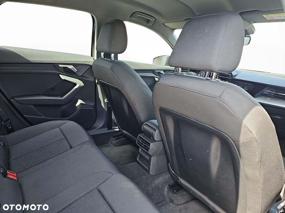 Audi A3 Sportback 35 TFSI mHEV Advanced S tronic - 26