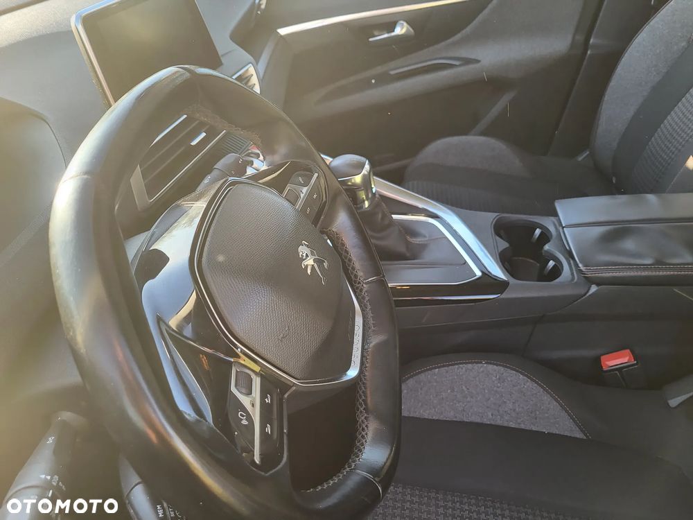 Peugeot 3008 1.6 BlueHDi Active S&S - 10