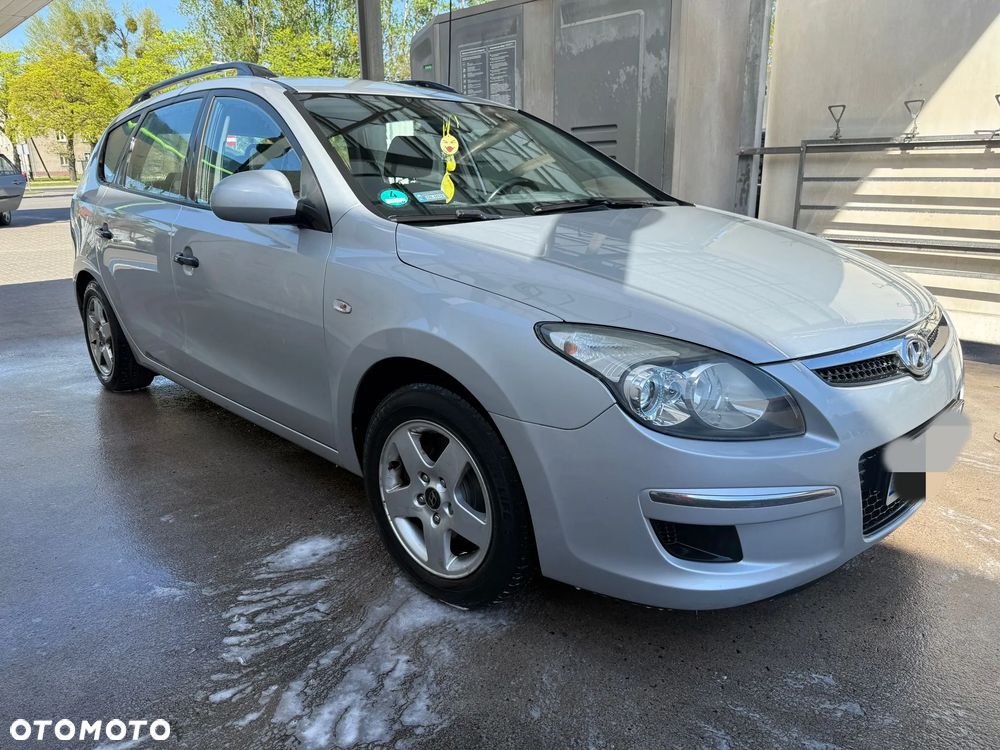 Hyundai i30 1.6 CRDi Classic + - 5