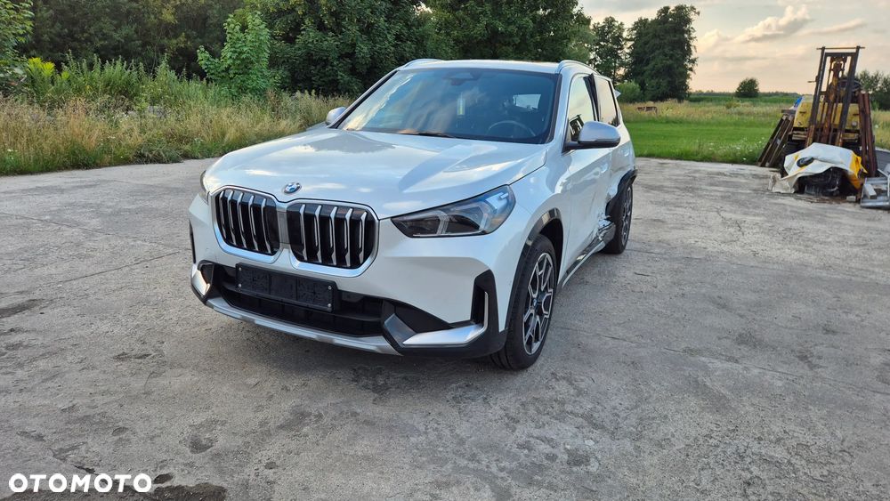 BMW X1 sDrive18d Sport Line - 29