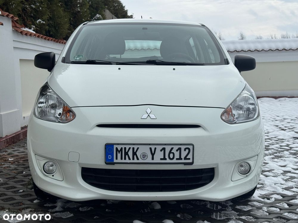 Mitsubishi Space Star - 12