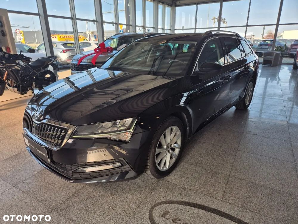 Skoda Superb 2.0 TDI SCR Ambition DSG - 3