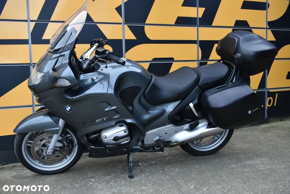 BMW R - 8