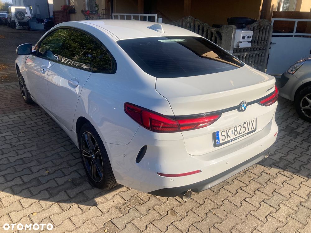 BMW Seria 2 218d Sport Line sport - 10