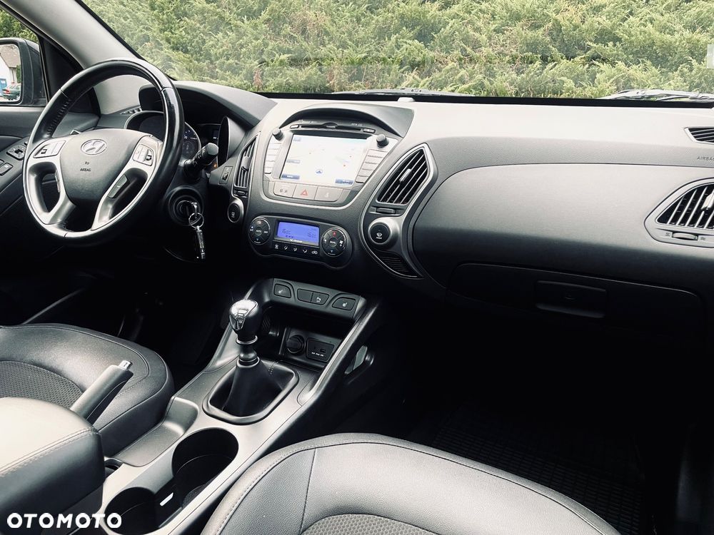 Hyundai ix35 - 25