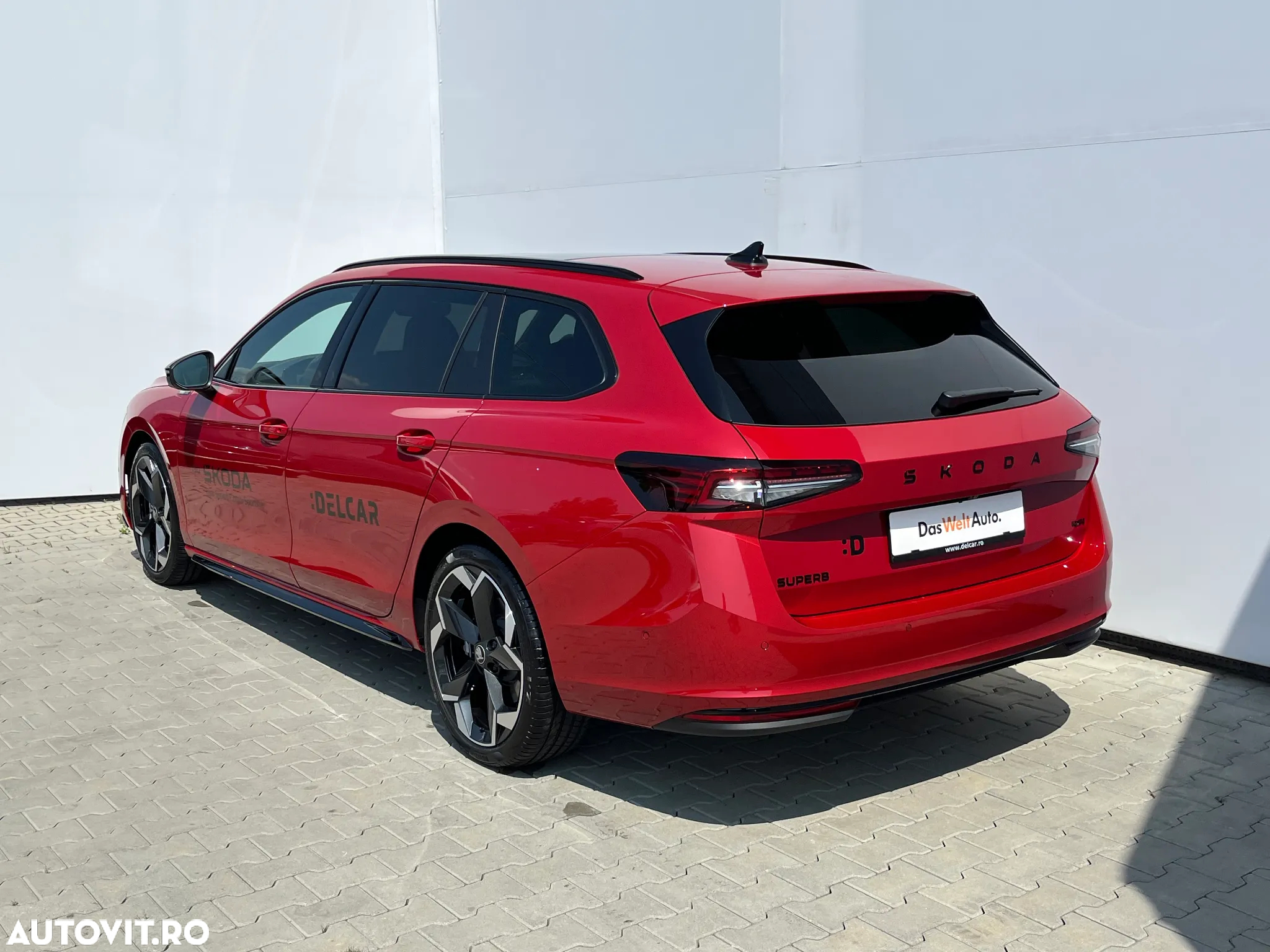 Skoda Superb Combi 2.0 TSI 265 CP 4x4 DSG Sportline - 3