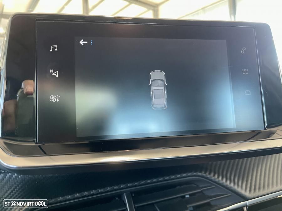 Peugeot 2008 1.2 PureTech Active Pack - 16