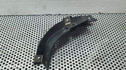 Aparatoare noroi inferioara dreapta AUDI A4 II Avant 8E5, B6 2000 - 2005 8E0853834 / 8E0 853 834 - 1