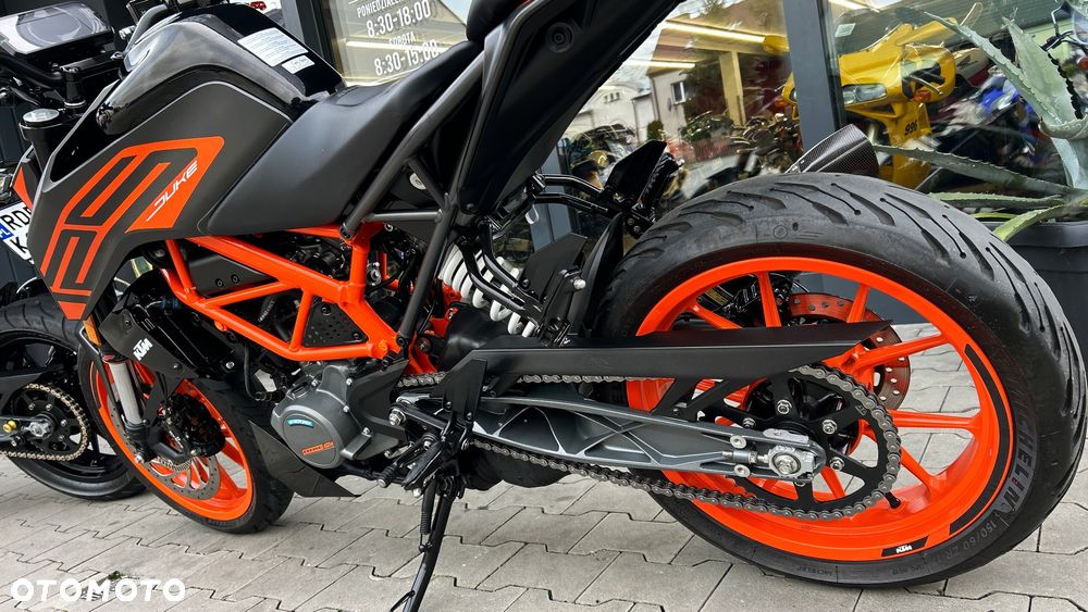 KTM Duke 125 - 17