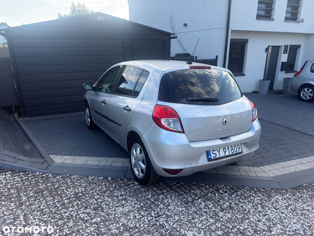 Renault Clio 1.2 16V Tech Run Euro5 - 1
