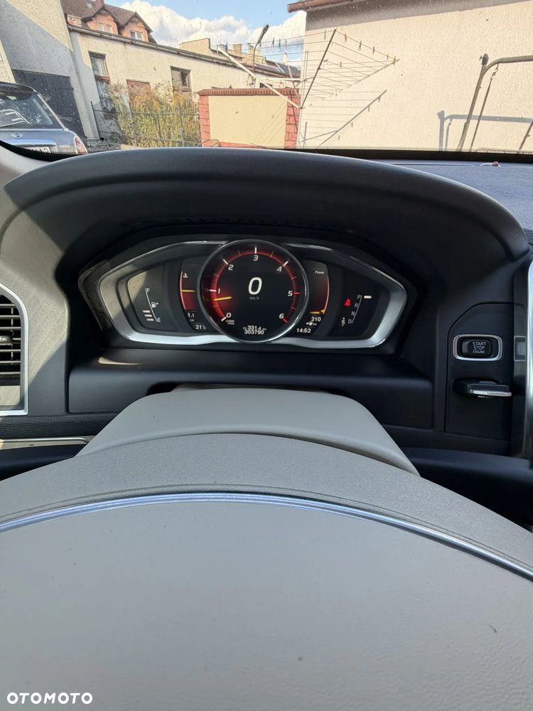Volvo XC 60 - 10