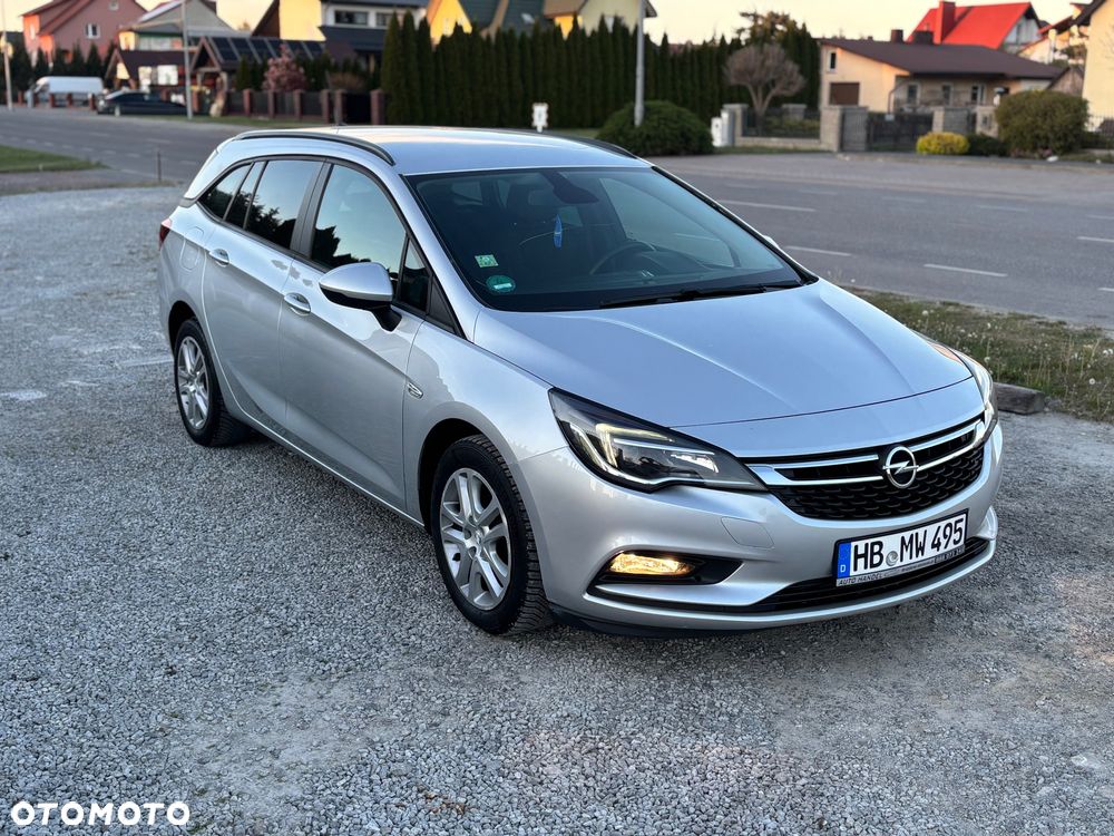 Opel Astra - 2