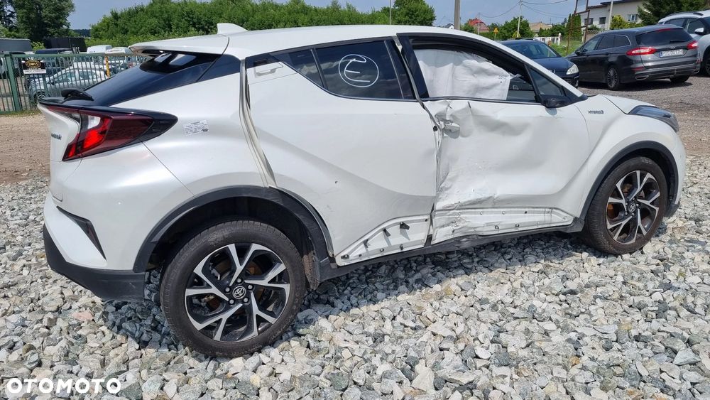 Toyota C-HR 1.8 Hybrid Dynamic - 12