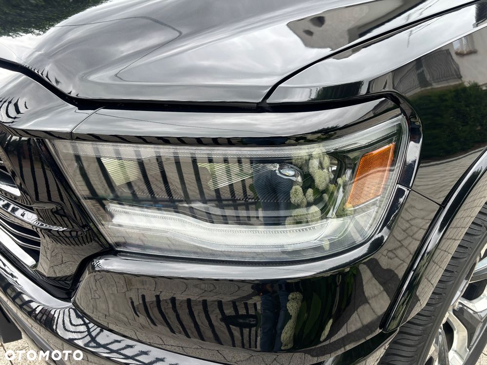 RAM 1500 Crew Cab Laramie - 9