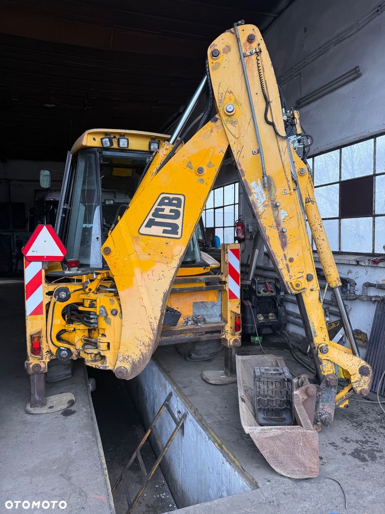 JCB 4CX TELESKOP WIDŁY 4X4X4 gotowa do pracy - 14