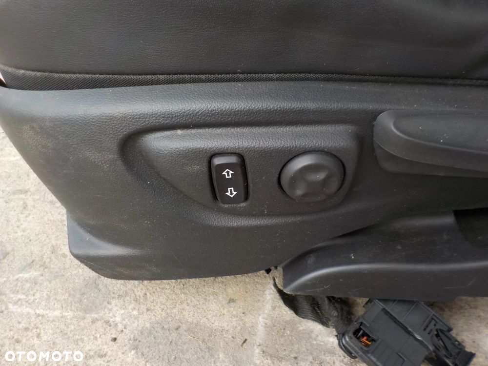 OPEL MOKKA I FOTEL LEWY PRZÓD SKÓRA UK - 5