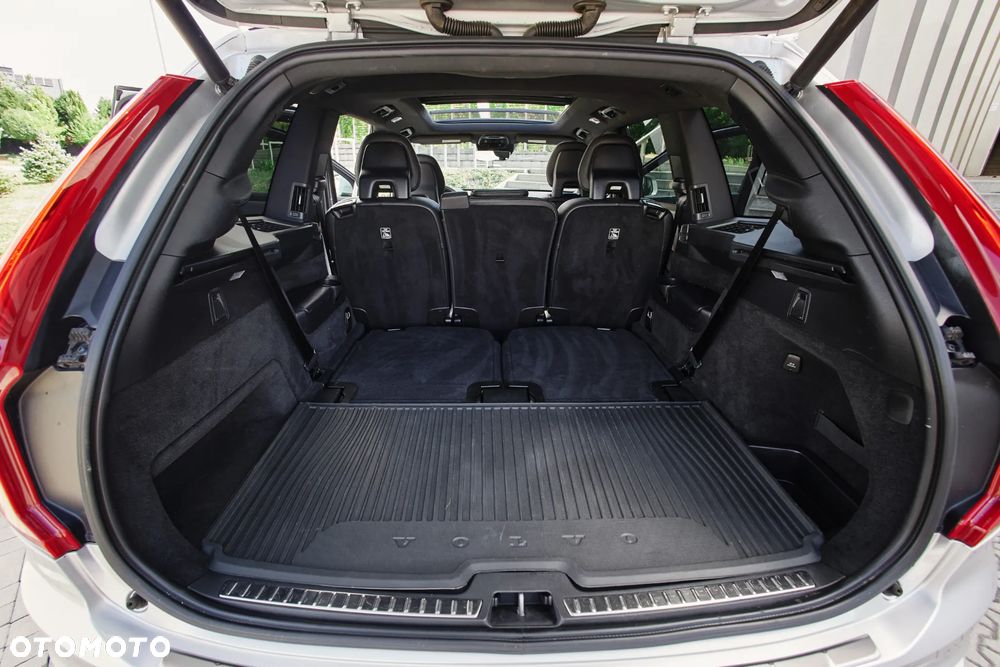 Volvo XC 90 T6 AWD Momentum 7os - 13