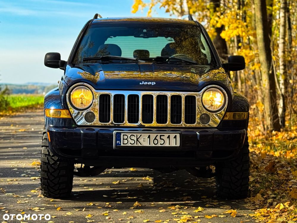 Jeep Cherokee 2005 photo 3